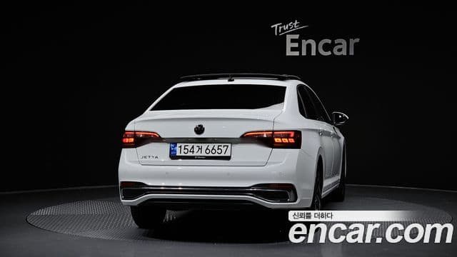 Volkswagen Jetta 2022 — Şəkil 4/20