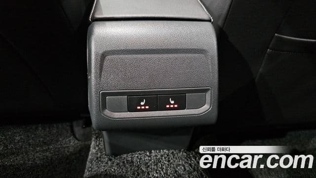 Volkswagen Jetta 2022 — Şəkil 17/20