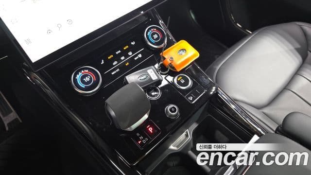 Land Rover Range Rover Sport 2023 — Фото 9/20