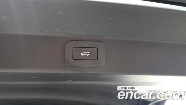 Land Rover Range Rover Sport 2023 — Фото 17/20