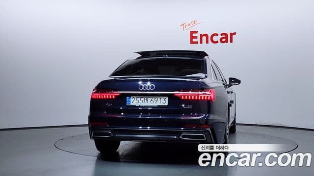 Audi A6 2021 — ფოტო 4/20