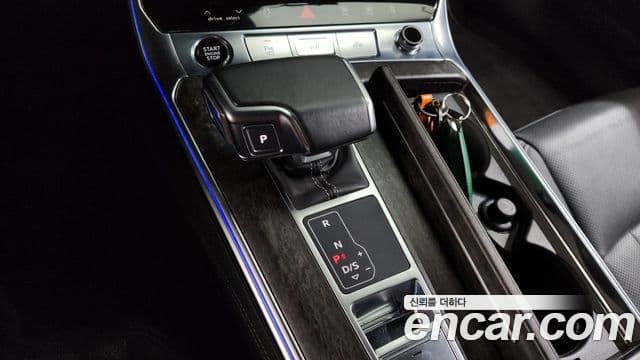 Audi A6 2021 — ფოტო 9/20