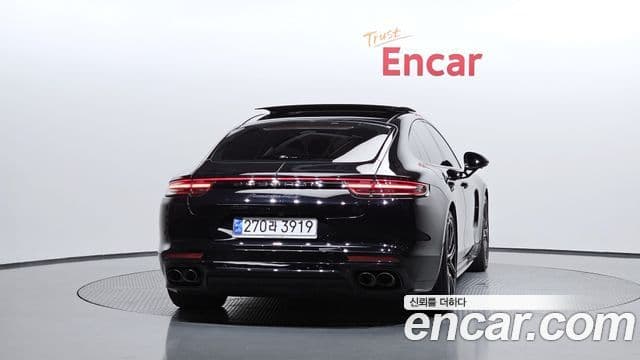 Porsche Panamera 2020 — Фото 4/20