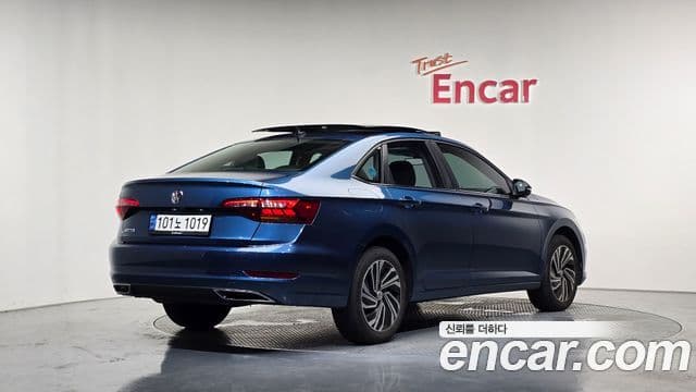 Volkswagen Jetta 2021 — Şəkil 2/20