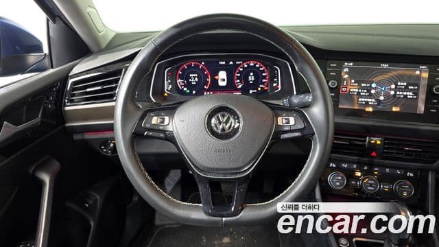 Volkswagen Jetta 2021 — Şəkil 14/20