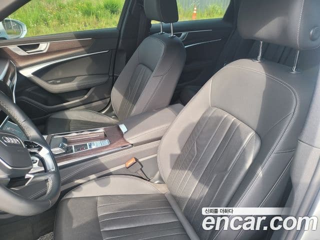 Audi A6 2022 — Şəkil 12/20