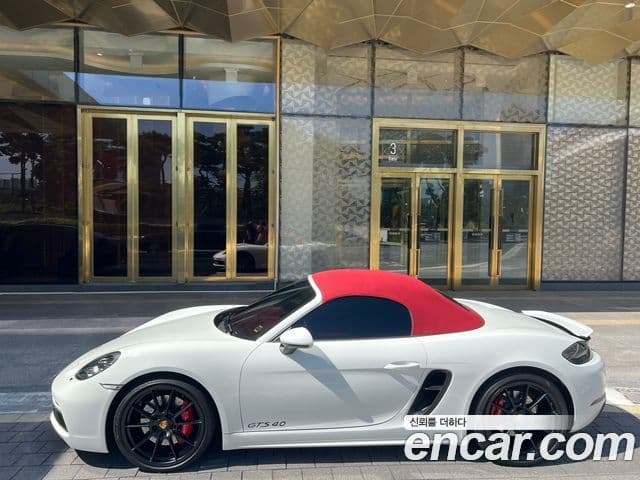 Porsche 718 Boxster 2021 — Şəkil 1/4
