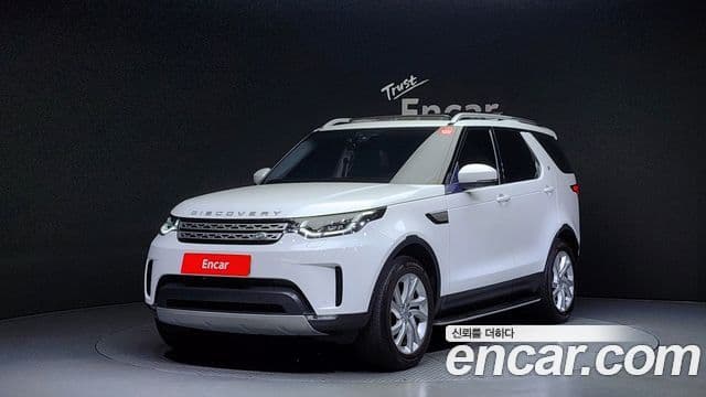 Land Rover Discovery 5 2019 — Фото 1/20