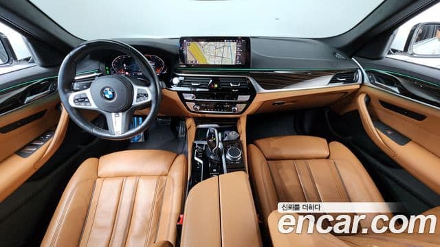 BMW 5 Series 2021 — Фото 7/20