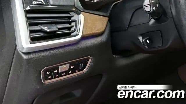BMW X5 2019 — ფოტო 14/20