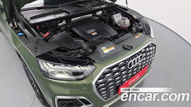 Audi Q5 2022 — ფოტო 6/20