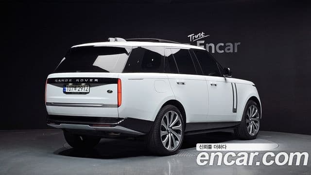 Land Rover Range Rover 2023 — Фото 2/20
