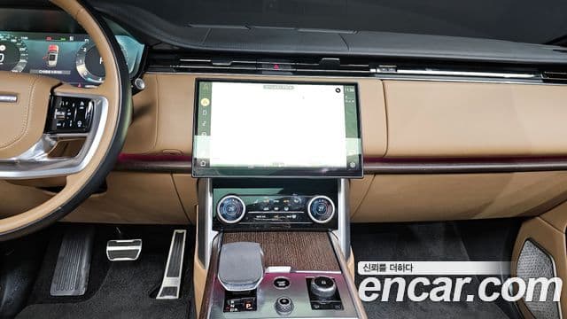 Land Rover Range Rover 2023 — Фото 19/20