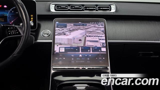 Mercedes-Benz S-Class 2021 — ფოტო 14/20