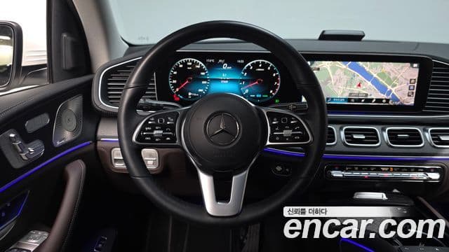 Mercedes-Benz GLE-Class 2023 — ფოტო 13/20