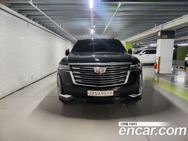 Cadillac Escalade 2021 — Фото 10/20