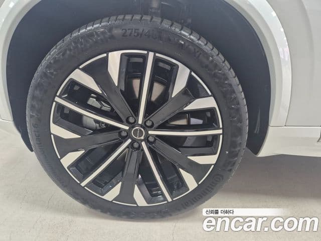 Volvo XC90 2025 — Şəkil 4/20