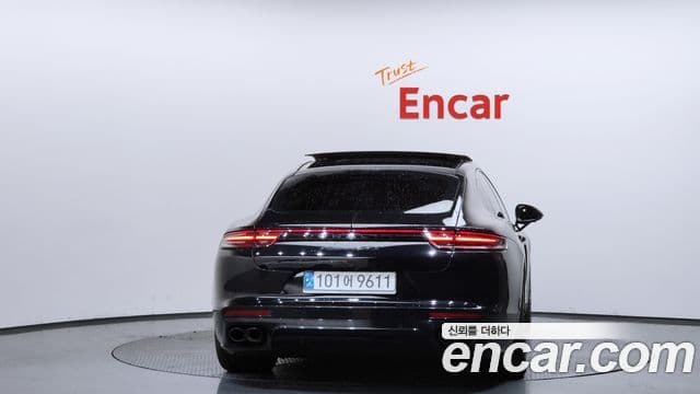 Porsche Panamera 2020 — Фото 4/20
