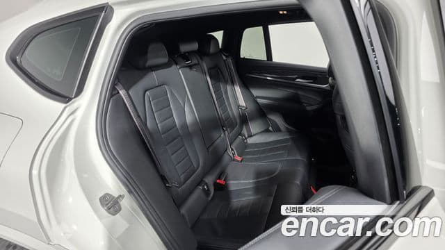 BMW X4 2022 — ფოტო 11/20