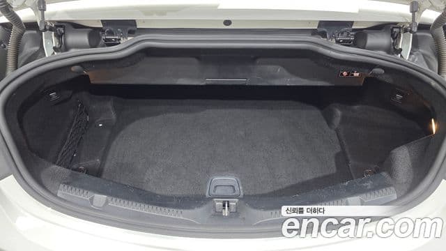 Mercedes-Benz E-Class 2021 — Фото 20/20