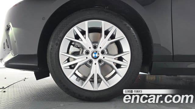 BMW 1 Series 2025 — ფოტო 5/20