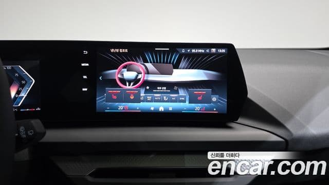 BMW 1 Series 2025 — ფოტო 13/20