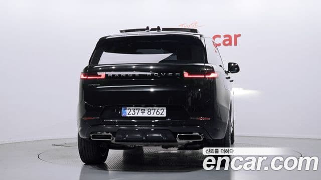 Land Rover Range Rover Sport 2025 — Фото 3/20