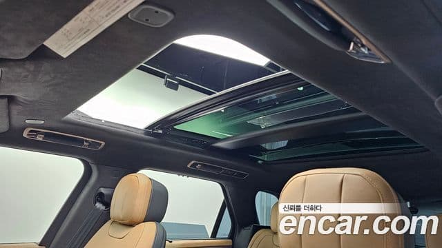 Land Rover Range Rover Sport 2025 — Фото 15/20