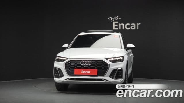 Audi Q5 2022 — ფოტო 3/20