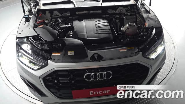 Audi Q5 2022 — ფოტო 6/20