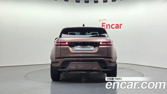 Land Rover Range Rover Evoque 2026 — Фото 6/20