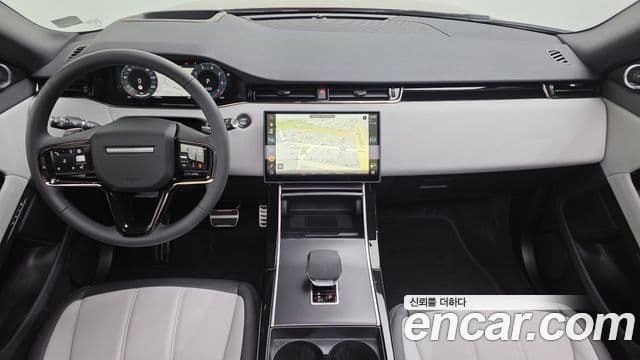 Land Rover Range Rover Evoque 2026 — Фото 9/20