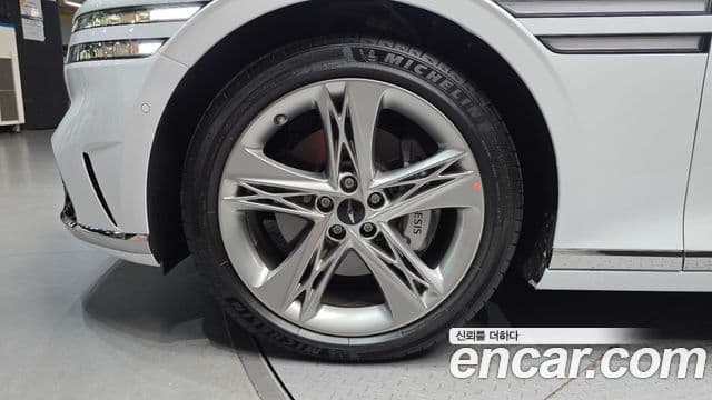 Genesis G90 2025 — Şəkil 5/20