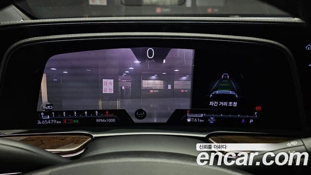 Cadillac Escalade 2022 — ფოტო 8/20