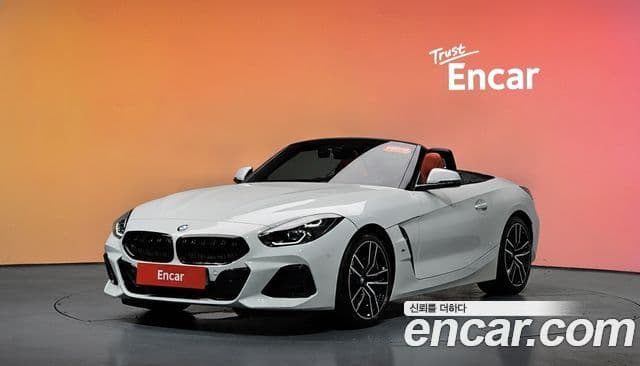 BMW Z4 2025 — ფოტო 1/20
