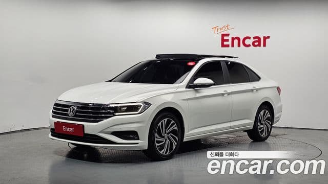 Volkswagen Jetta 2020 — Şəkil 1/20