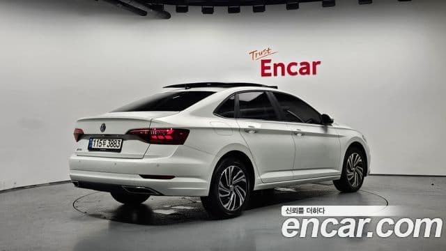 Volkswagen Jetta 2020 — Şəkil 2/20