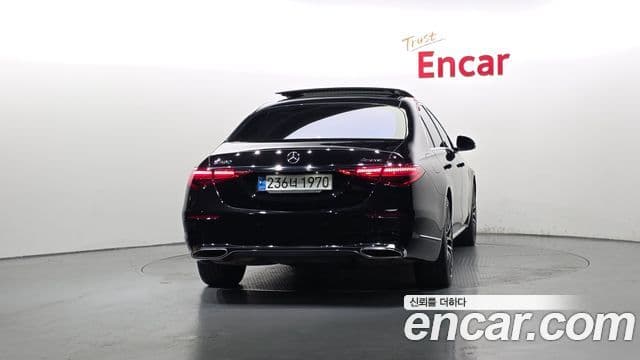 Mercedes-Benz S-Class 2022 — Фото 4/20