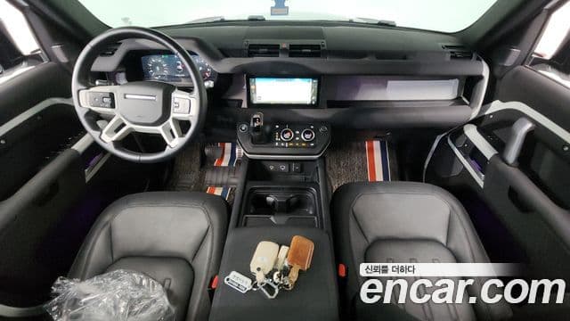 Land Rover Defender 2022 — Фото 7/20