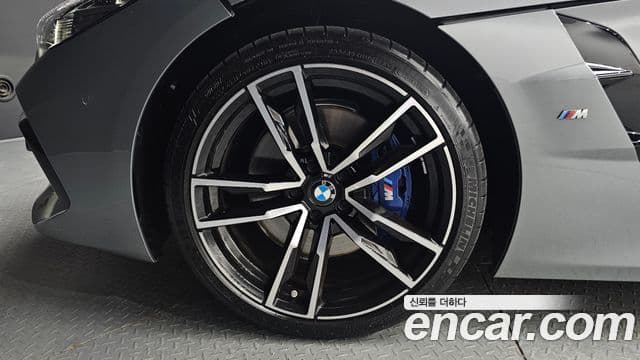BMW Z4 2025 — ფოტო 5/20
