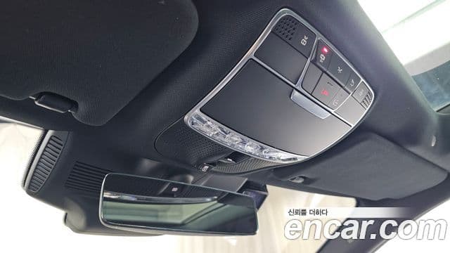 Mercedes-Benz S-Class 2020 — ფოტო 18/20