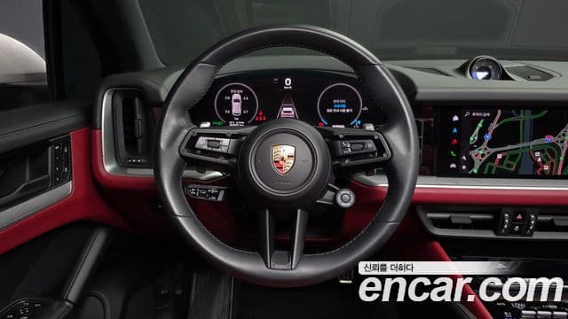 Porsche Cayenne 2023 — Фото 13/20
