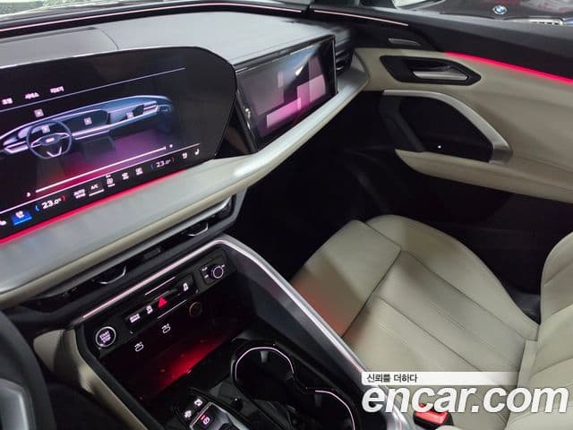 Audi Q5 2025 — ფოტო 12/13
