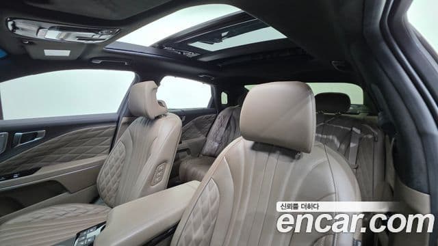 Kia K8 2022 — Şəkil 12/20