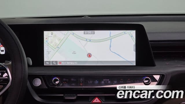 Kia K8 2022 — Şəkil 17/20