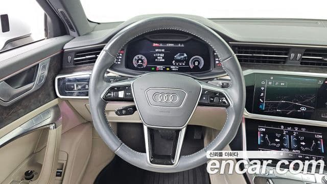 Audi A6 2020 — ფოტო 13/20
