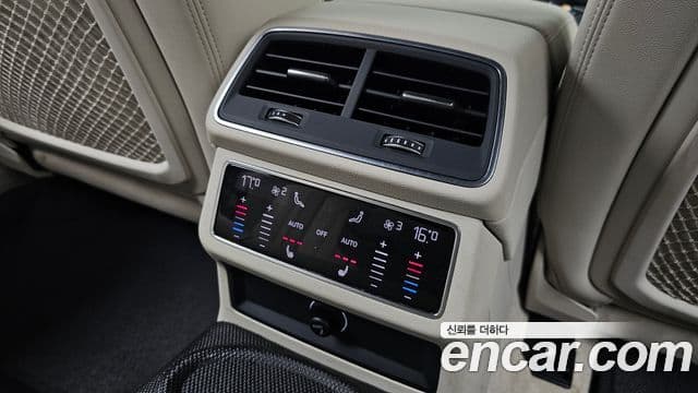 Audi A6 2020 — ფოტო 19/20