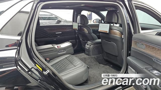 Genesis G90 2023 — Şəkil 12/20