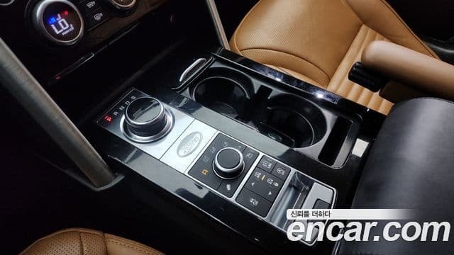 Land Rover Discovery 5 2018 — Фото 9/20