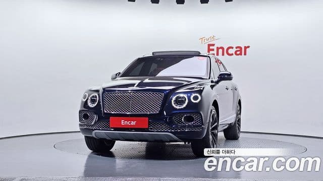 Bentley Bentayga 2020 — Фото 3/20